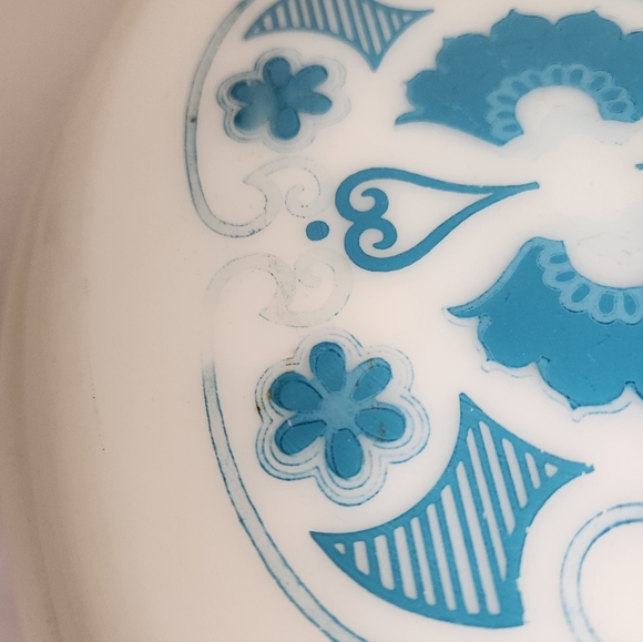 Vintage Horizon Blue Pyrex Dish - Picture 14 of 14